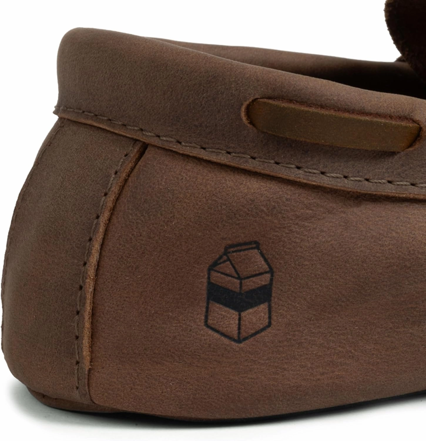 La Leche, Boat Slippers for Men, Cushioned Shoes for Home, Indoor-friendly Sole, Memory Foam and Full Grain Leather, Handmade