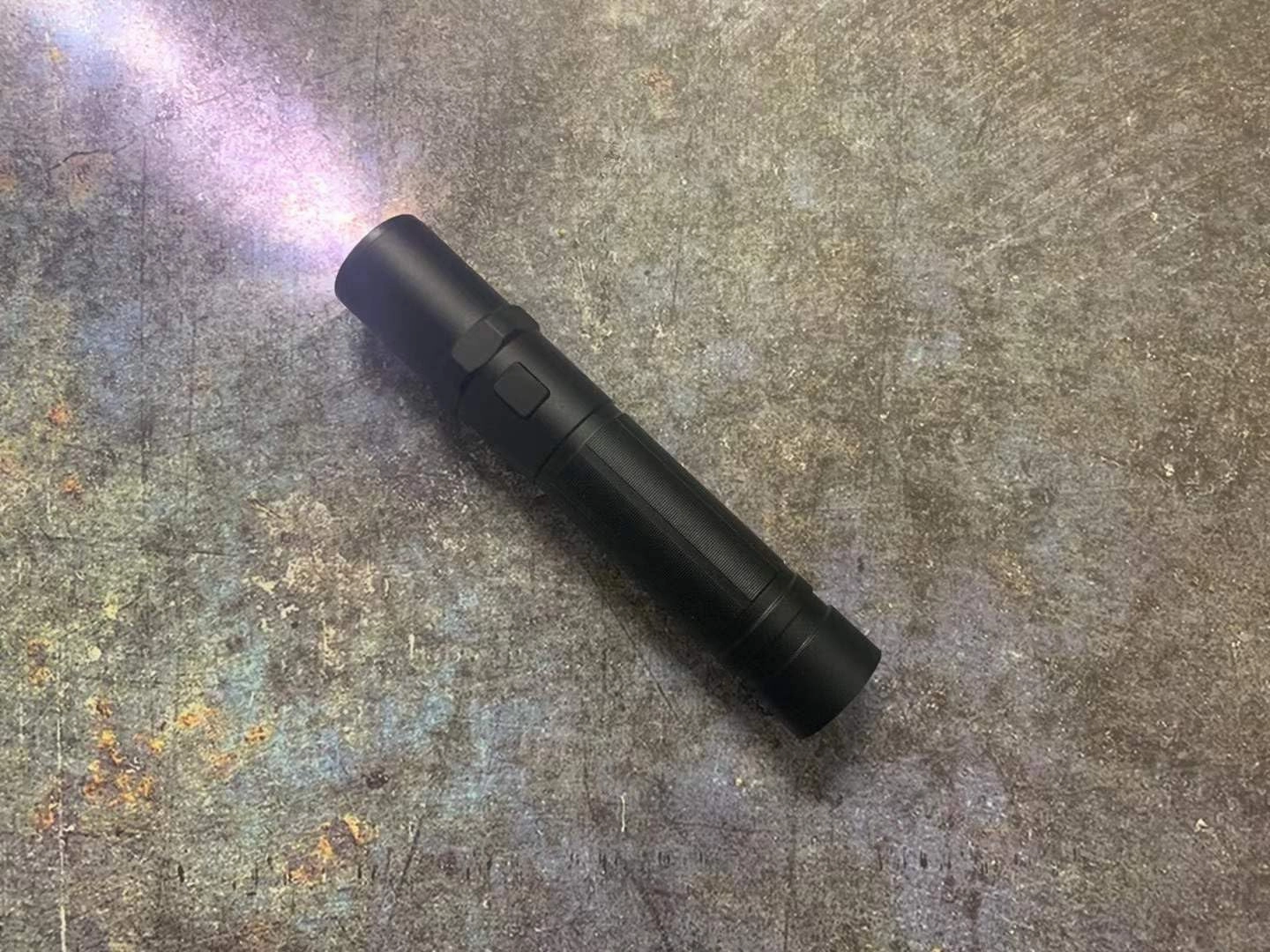 Mini Self-Defense Light – High-Power, Compact Rechargeable LED Light with Colorful Aluminum Body, Portable Personal Protection Tool (Black)