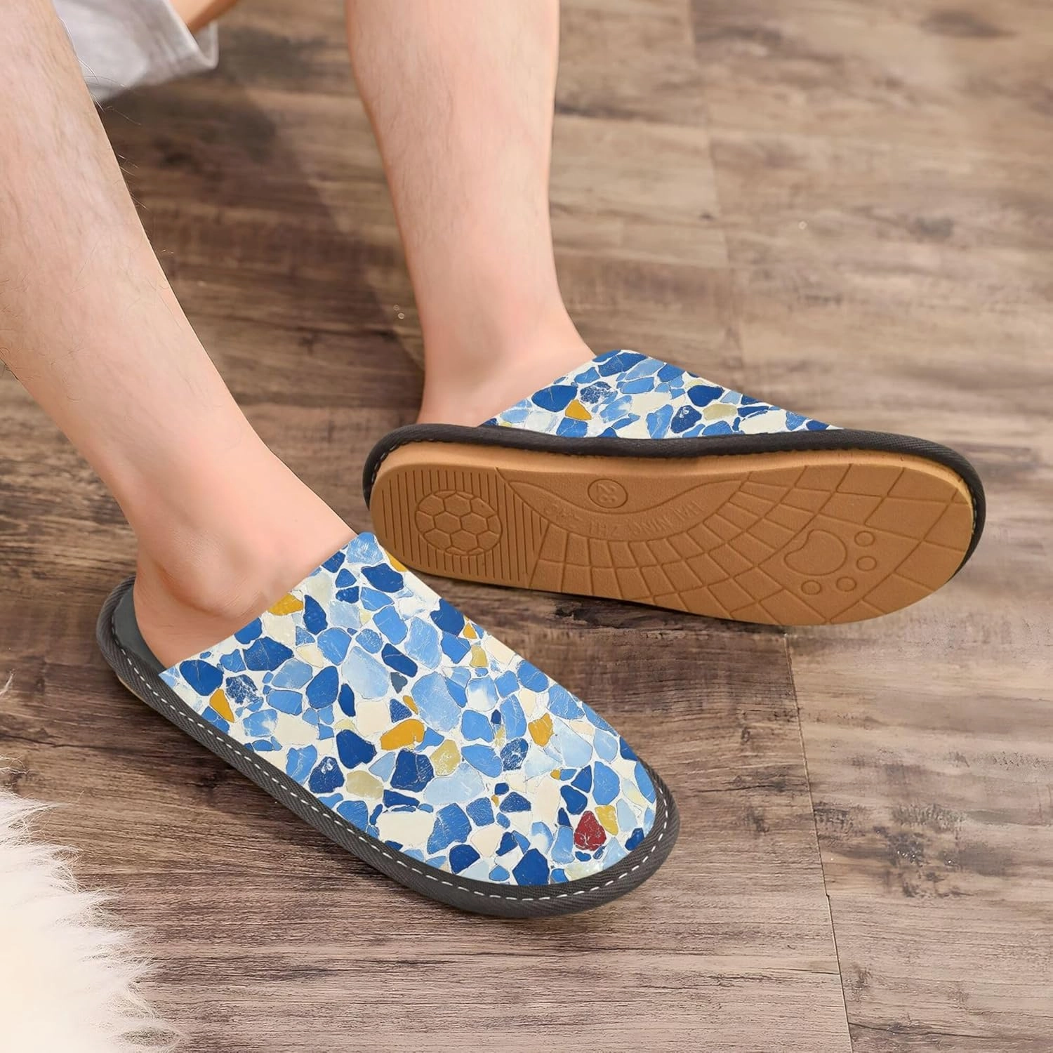 MNSRUU Fuzzy Slippers House Slippers for Women Men Glitter Lattice Plush Warm Slippers Winter Soft Slippers Bedroom Shoes Plush Lining Indoor Non-slip