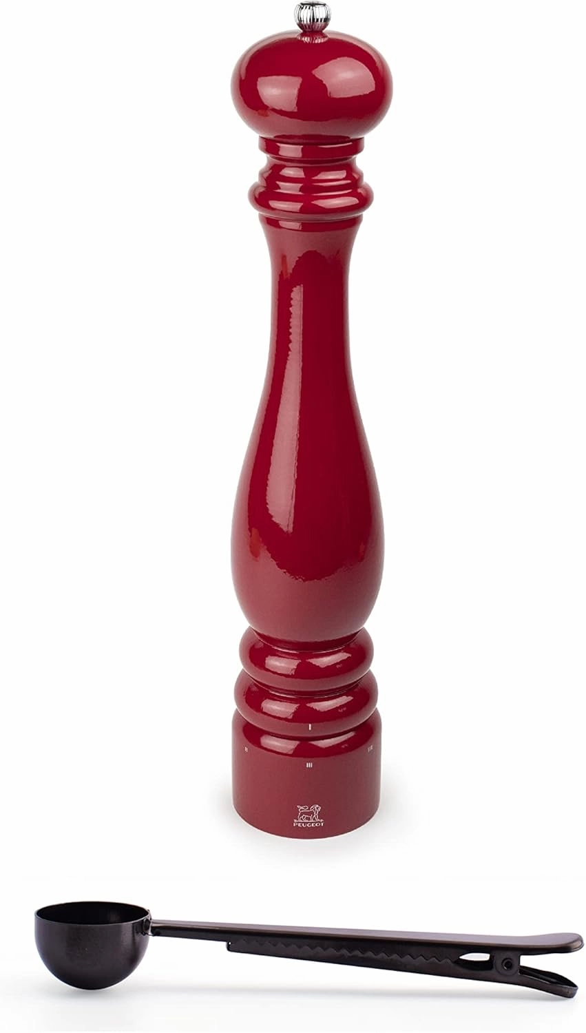 Peugeot Paris u'Select 16-inch Pepper Mill Gift Set, Passion Red - With Stainless Steel Spice Scoop/Bag Clip