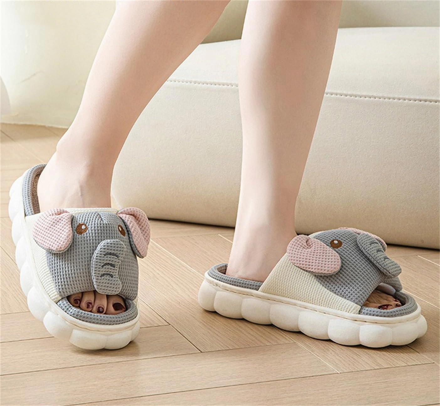 Rabbit And Bear Linen Slippers, Cute Animal Lace Slippers,Cotton Linen Couple's Home Shoes Indoor And Outdoor