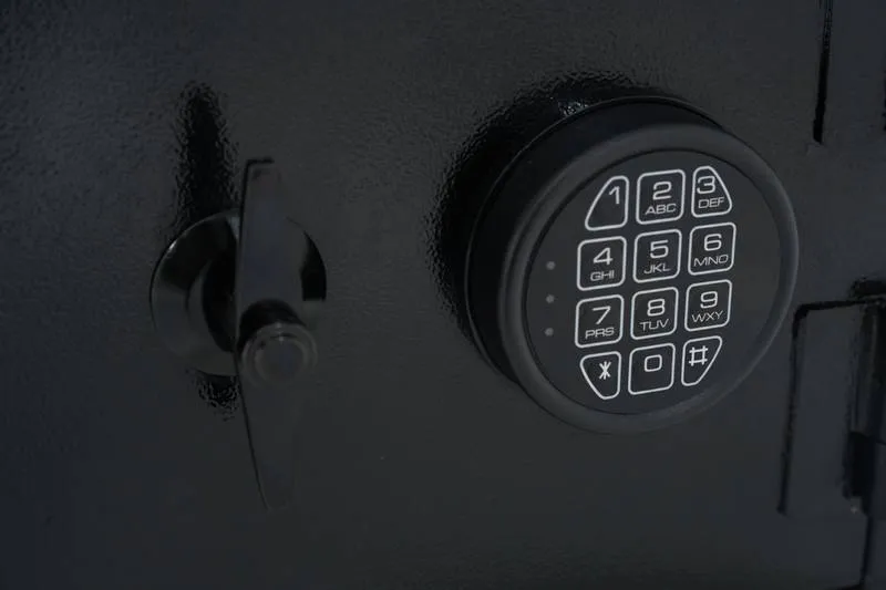 SecureFlip Deposit Safe: Smart Storage for Home & Business