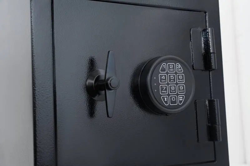 SecureFlip Deposit Safe: Smart Storage for Home & Business
