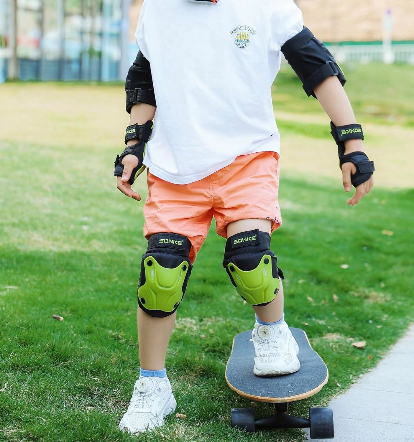SONKE Youth/Kids Knee Elbow Pads, Wrist Guards for 3-15 Years, Child Protective Gear Set for Roller Skating, Cycling, Scooter, Skateboarding, BMX and Multi Sports