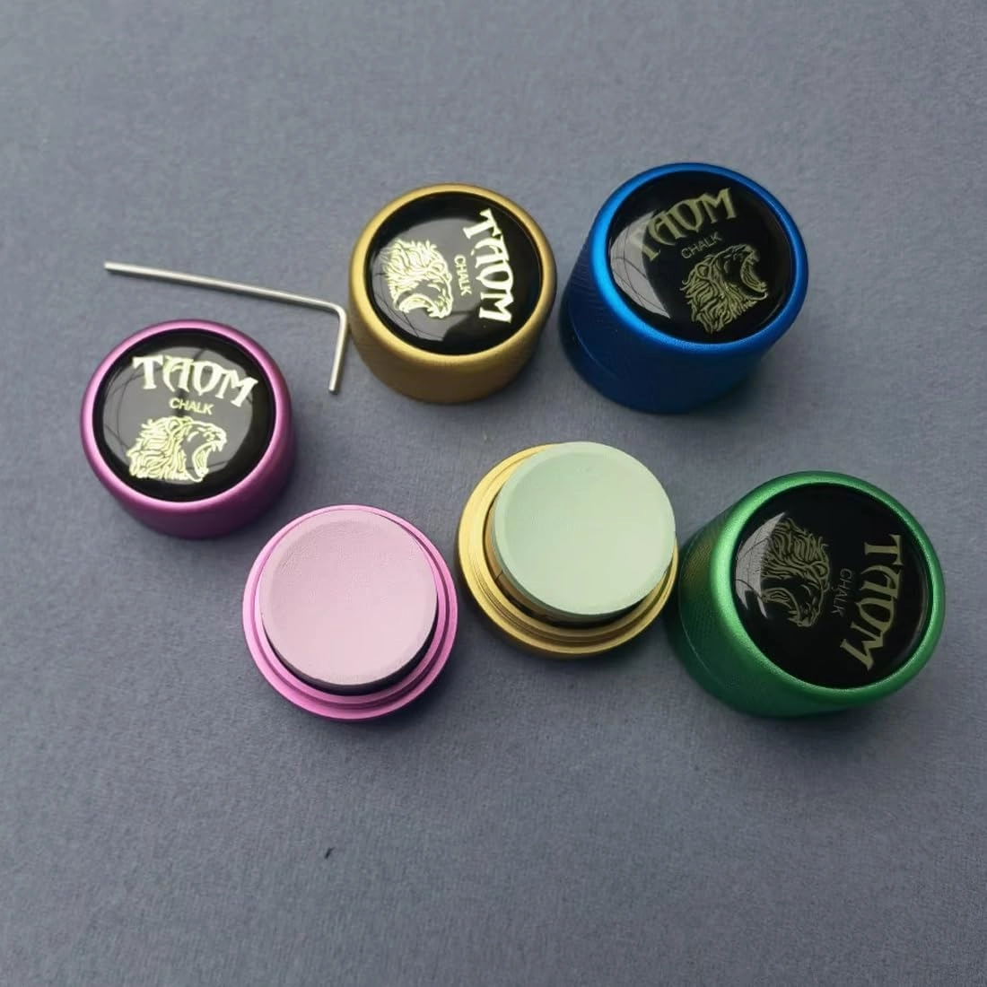 TAOM Pool Chalk Holder Round Shaped Practical Tool Billiards Accessories Magnetic Mini Chalk Tip Case Container Round Box Billiards