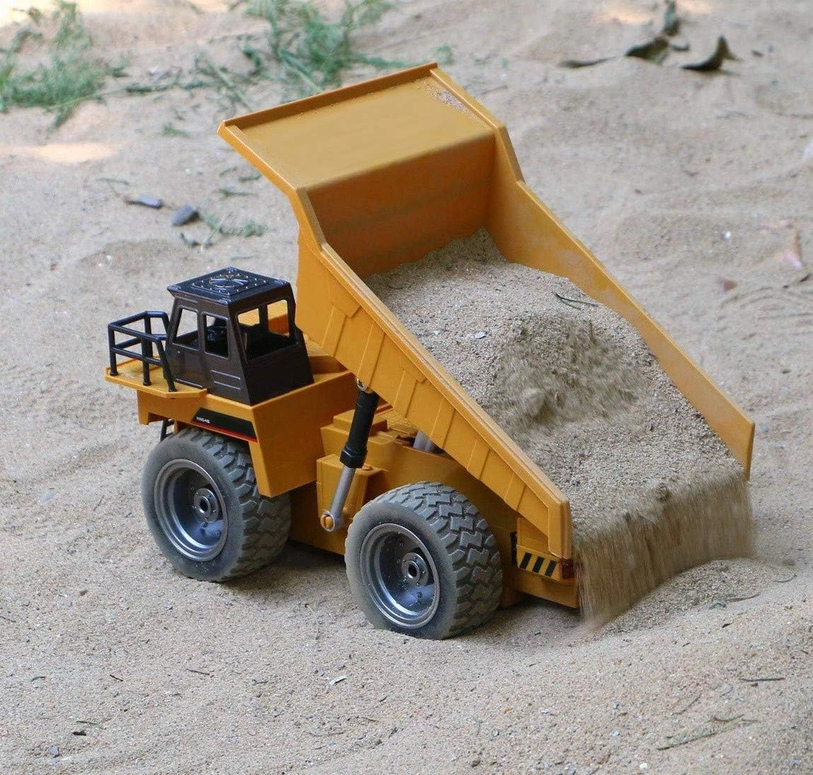 Top Race RC Remote Control Dump Truck Toy | 11" x 5.7" | Alloy Metal and Plastic 4WD with Heavy Rubber Tires - 2.4Ghz - Toy Trucks Rc Dump Truck Rc Construction Vehicles Remote Control Tractor
