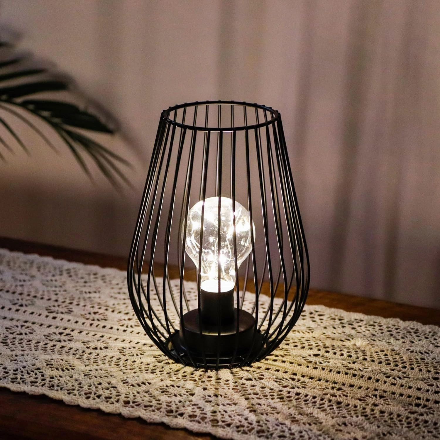 TRIROCKS Metal Cordless Table Lamp - 8'' Tall Cage Shape Battery Operated Lamp with Warm Fairy Lights Bulb for Indoor/Outdoor Use, Perfect for Christmas, Patio, Garden, and Weddings (Black)